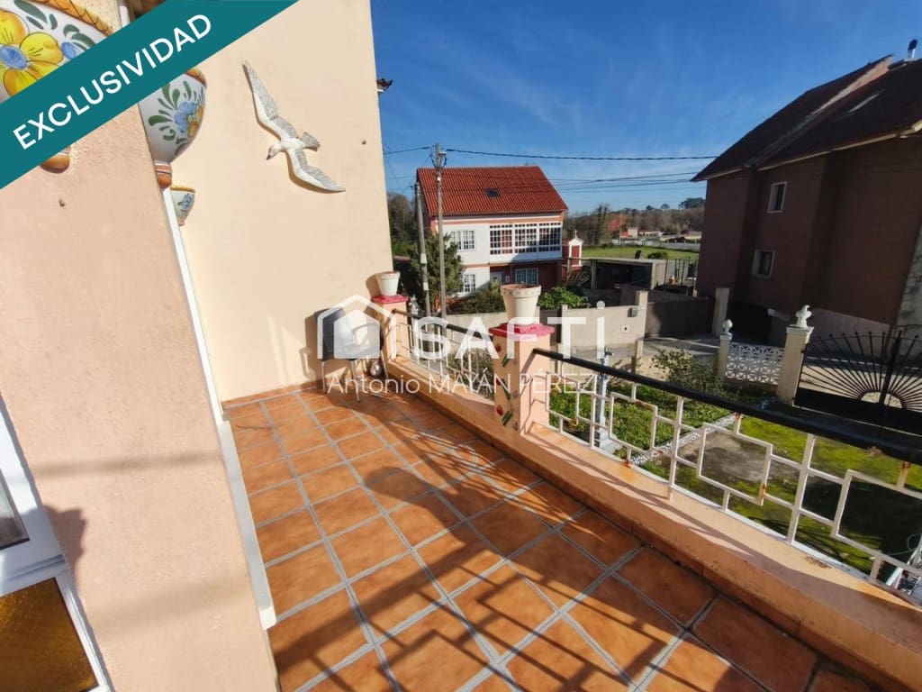 7 bedroom Villa for sale in Ribeira with garage - € 231,000 (Ref: 9595318)