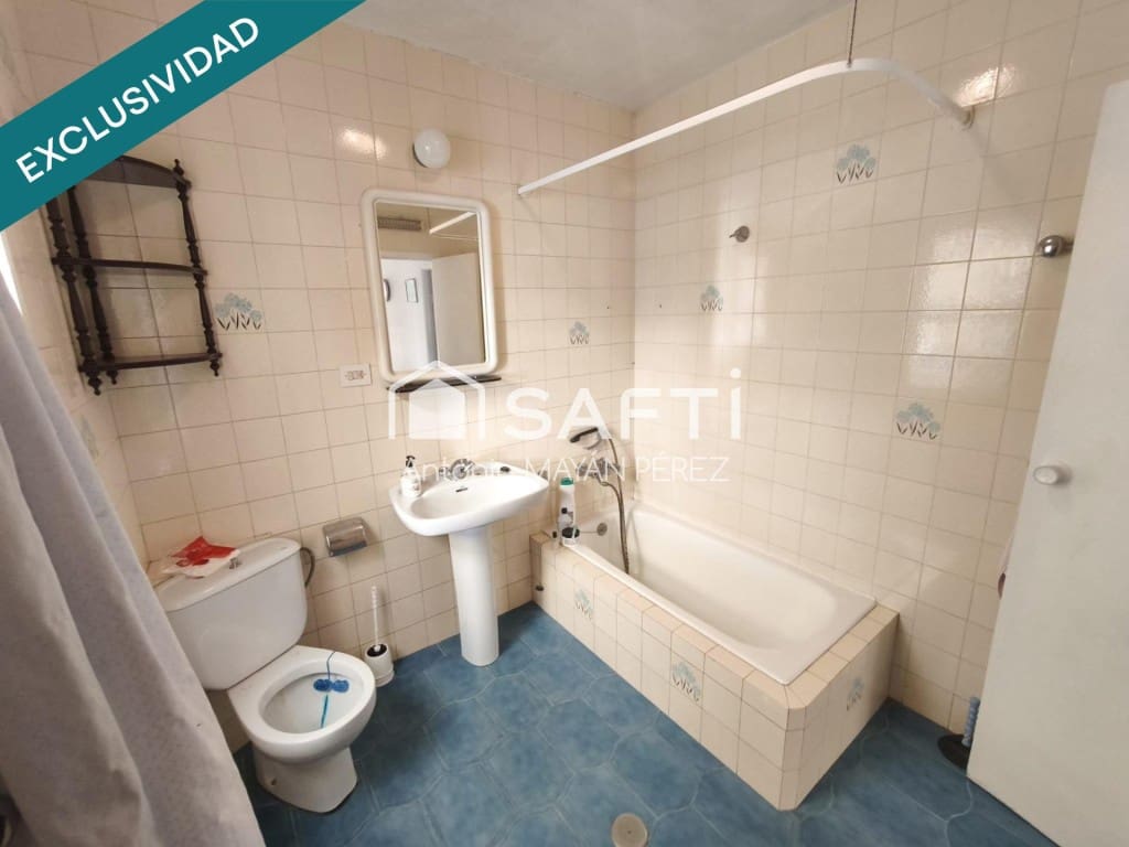 7 bedroom Villa for sale in Ribeira with garage - € 231,000 (Ref: 9595318)