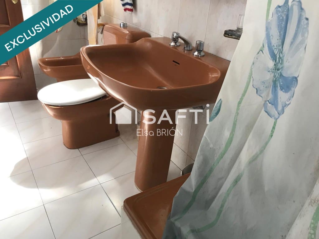 2 bedroom Apartment for sale in Noia - € 72,000 (Ref: 9595323)