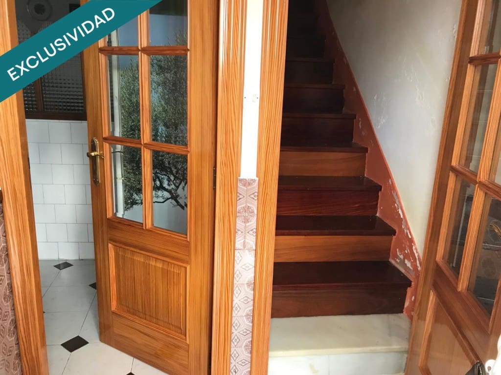 Adosado de 3 habitaciones en Noia en venta - 80.000 € (Ref: 9595330)