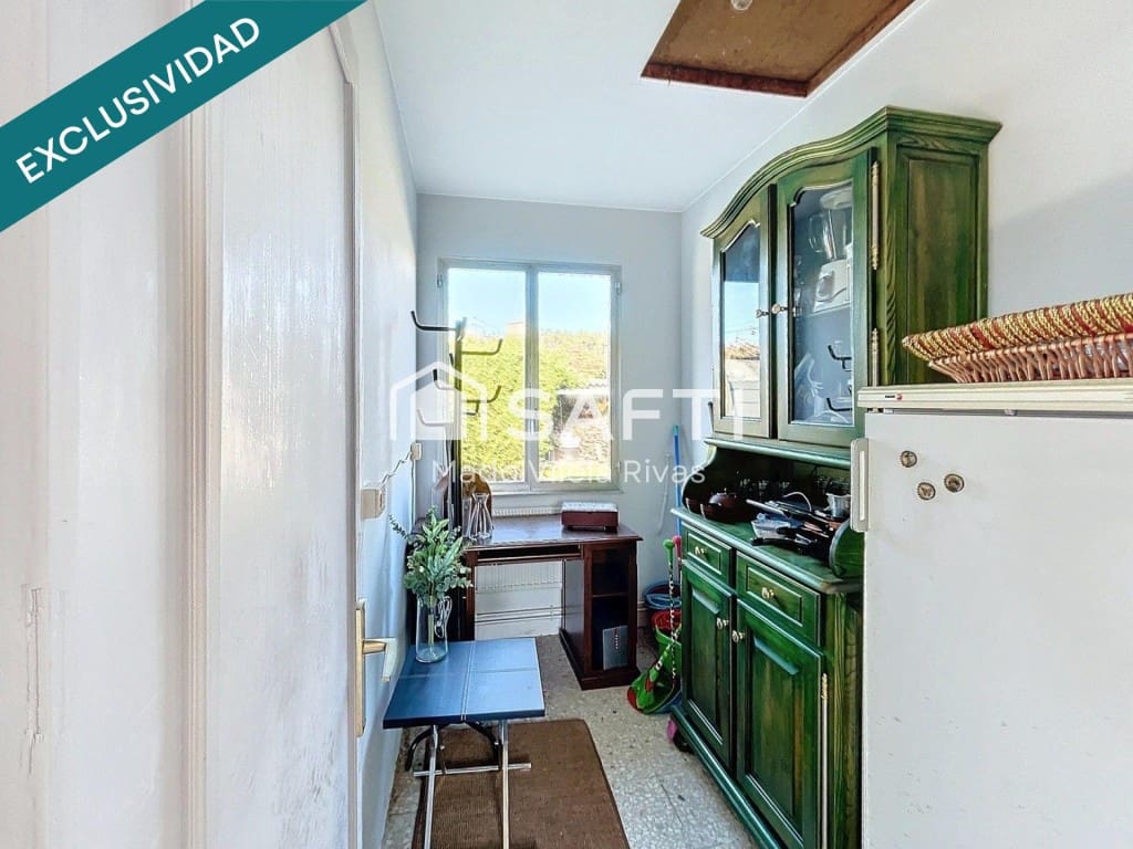 7 bedroom Villa for sale in Ames with garage - € 245,000 (Ref: 9595333)