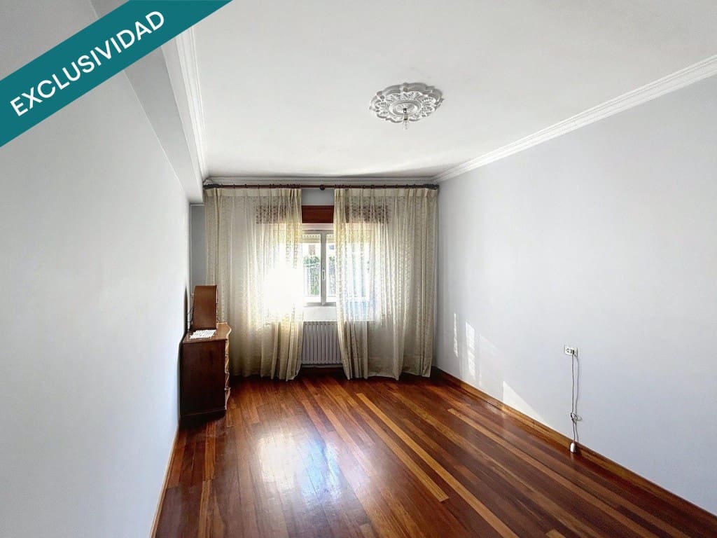 10 makuuhuone Huvila myytävänä paikassa Santiago de Compostela mukana 
autotalli - 430 000 € (Ref: 9595334)