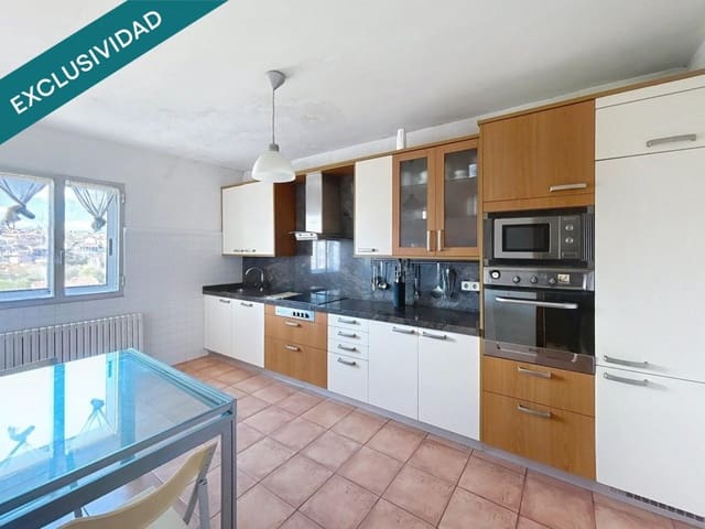 10 makuuhuone Huvila myytävänä paikassa Santiago de Compostela mukana 
autotalli - 430 000 € (Ref: 9595334)