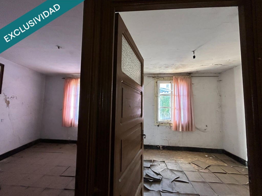 10 makuuhuone Huvila myytävänä paikassa Santiago de Compostela mukana 
autotalli - 430 000 € (Ref: 9595334)