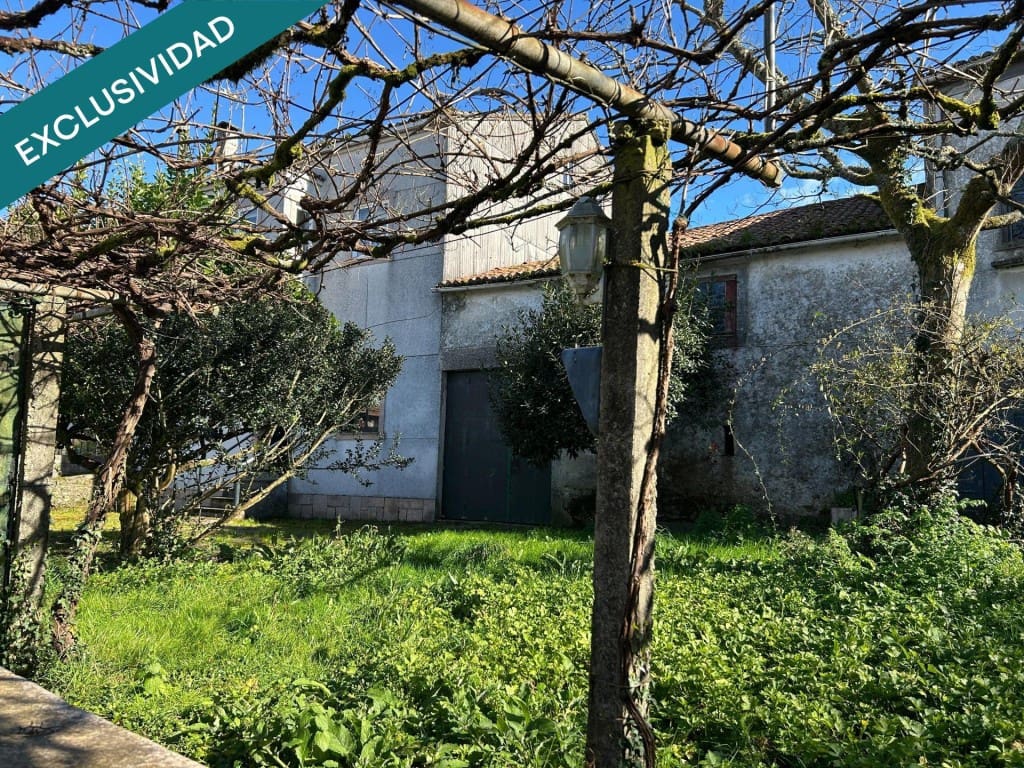 10 makuuhuone Huvila myytävänä paikassa Santiago de Compostela mukana 
autotalli - 430 000 € (Ref: 9595334)