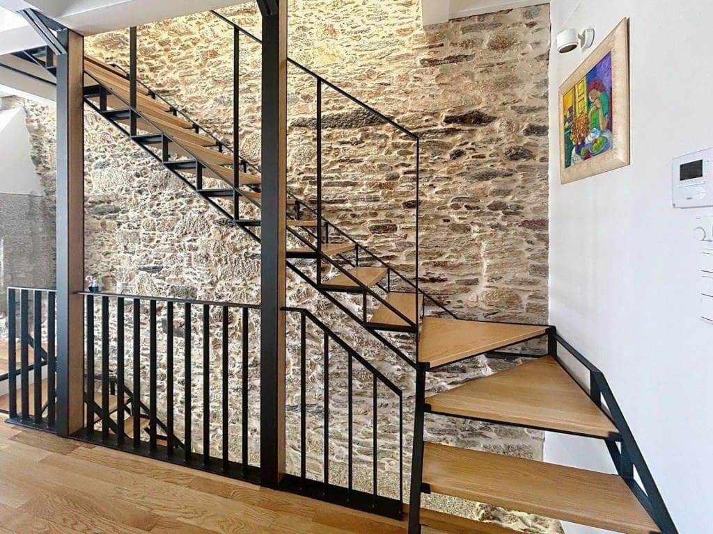 Adosado de 3 habitaciones en Santiago de Compostela en venta - 1.380.000 € (Ref: 9595336)