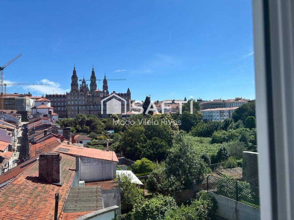3 sypialnia Dom szeregowy na sprzedaż w Santiago de Compostela - 1 380 000 € (Ref: 9595336)