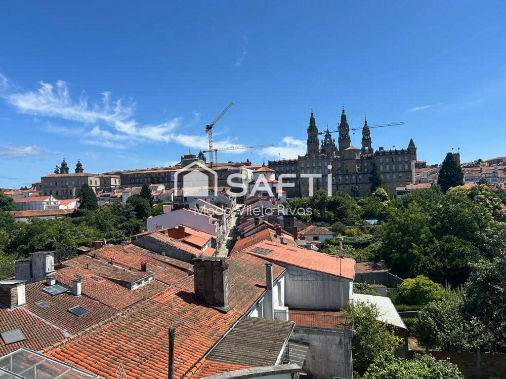 3 sypialnia Dom szeregowy na sprzedaż w Santiago de Compostela - 1 380 000 € (Ref: 9595336)