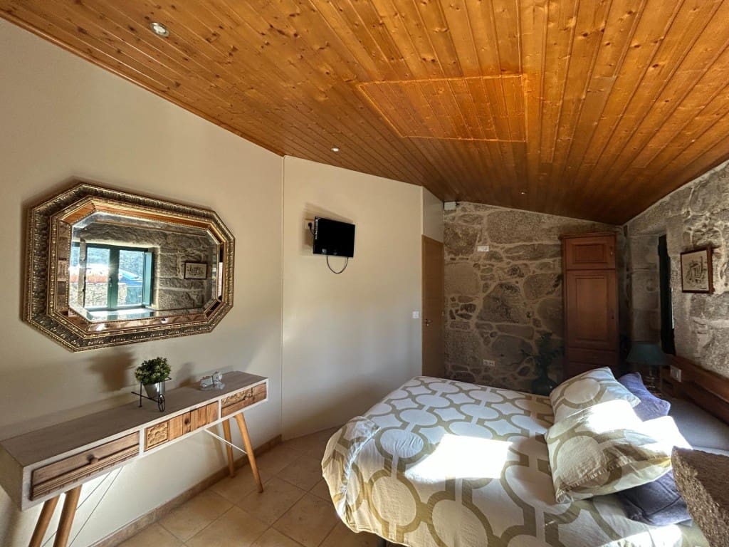 4 bedroom Finca/Country House for sale in Mondariz with garage - € 385,000 (Ref: 9595338)