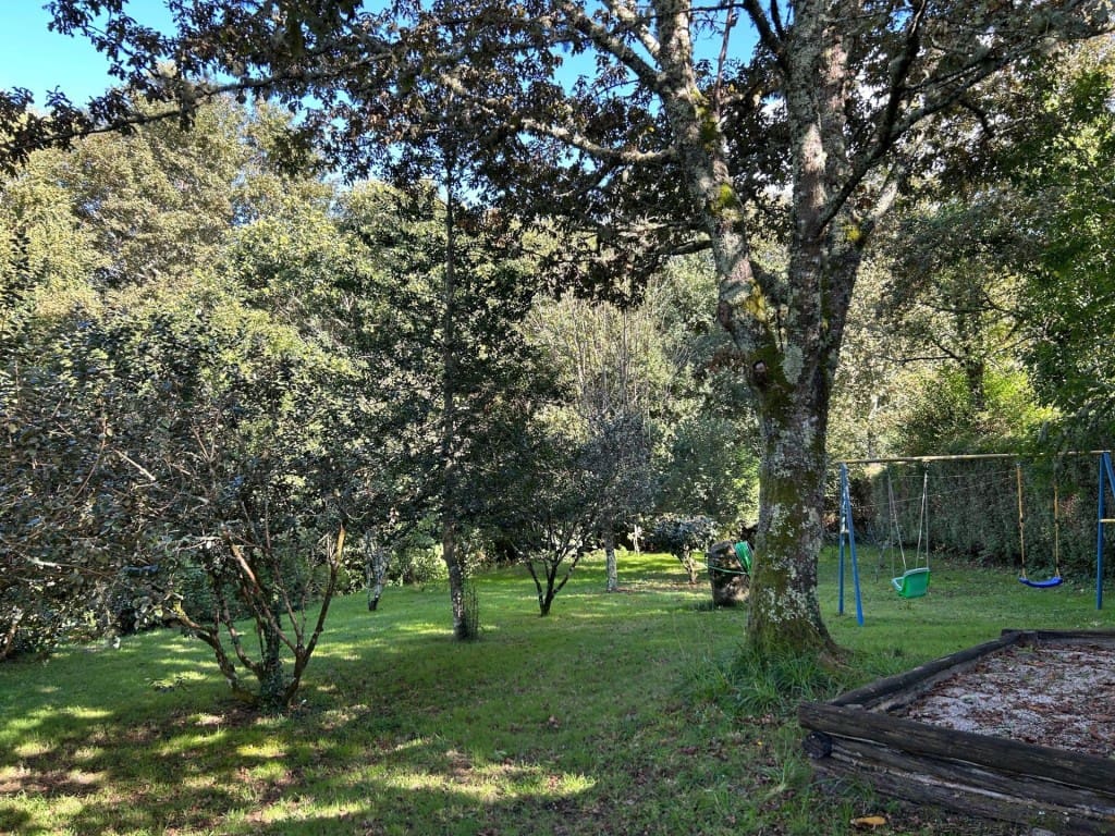 4 bedroom Finca/Country House for sale in Mondariz with garage - € 385,000 (Ref: 9595338)