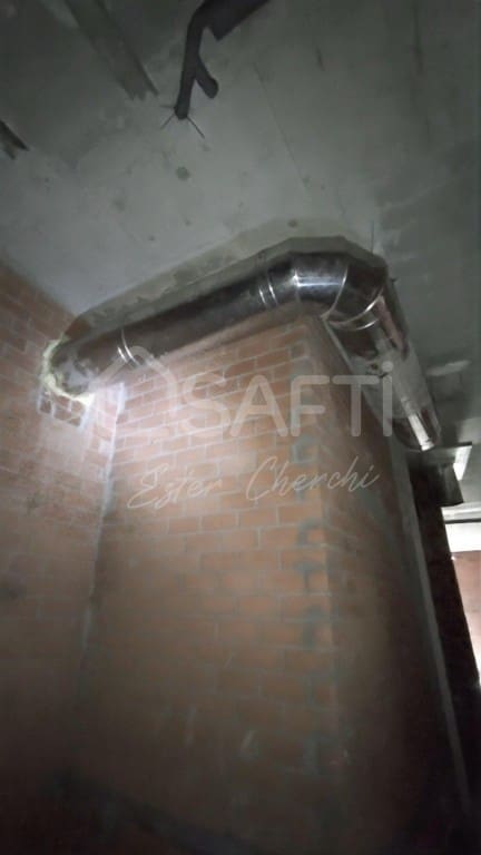 Erhverv til salg i Ames med garage - € 125.000 (Ref: 9595341)