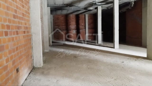 Erhverv til salg i Ames med garage - € 125.000 (Ref: 9595341)