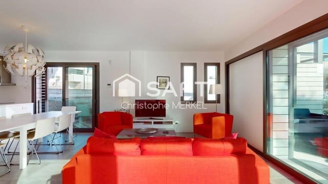 4 sypialnia Willa na sprzedaż w Calella de Palafrugell, Palafrugell z basenem garażem - 825 000 € (Ref: 9595343)