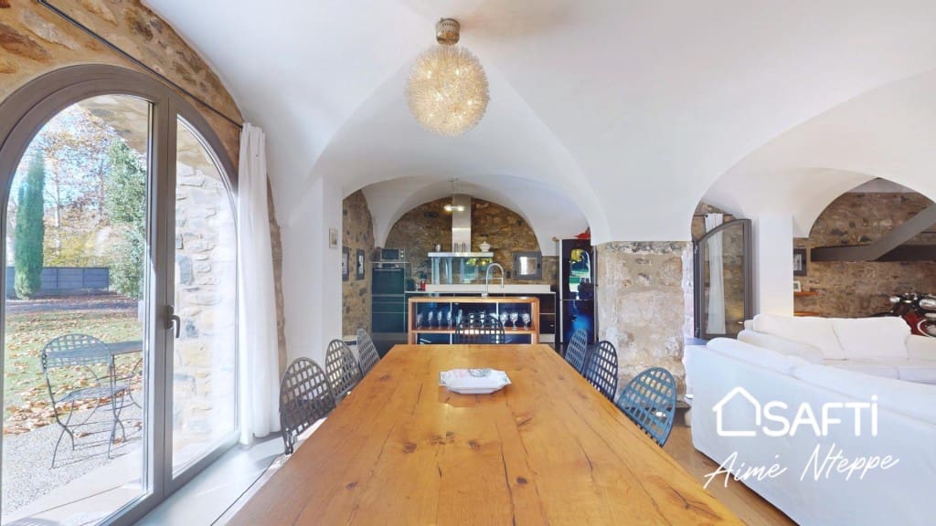 4 bedroom Finca/Country House for sale in Sant Joan les Fonts with pool garage - € 1,250,000 (Ref: 9595344)