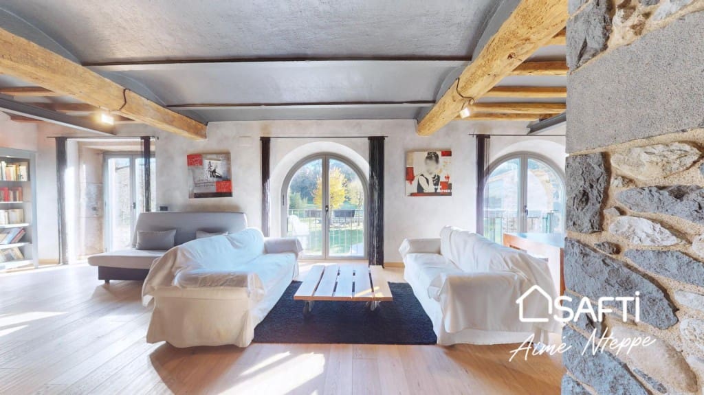 4 bedroom Finca/Country House for sale in Sant Joan les Fonts with pool garage - € 1,250,000 (Ref: 9595344)