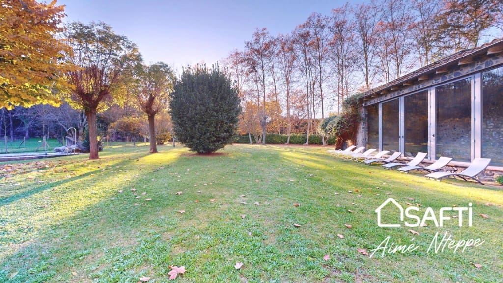 4 bedroom Finca/Country House for sale in Sant Joan les Fonts with pool garage - € 1,250,000 (Ref: 9595344)