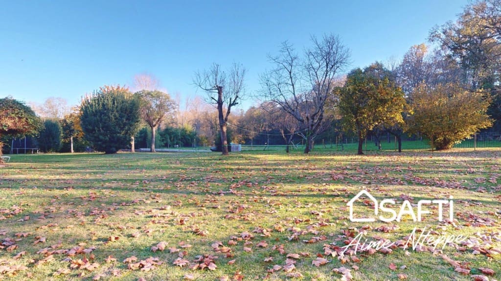 4 bedroom Finca/Country House for sale in Sant Joan les Fonts with pool garage - € 1,250,000 (Ref: 9595344)