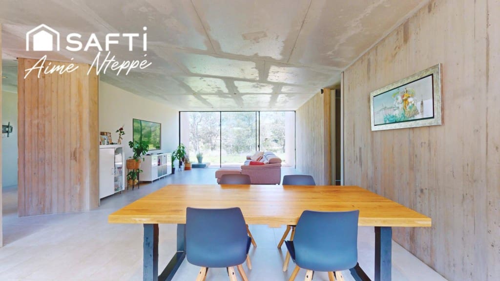 6 bedroom Villa for sale in Sant Julia de Ramis with pool garage - € 985,000 (Ref: 9595345)