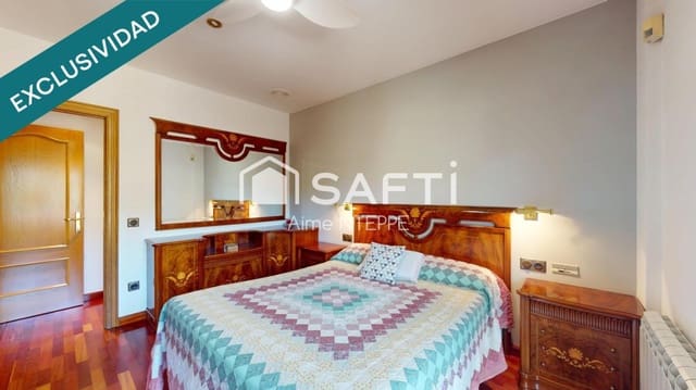 5 Zimmer Villa zu verkaufen in Girona Stadt mit Pool Garage - 630.000 € (Ref: 9595346)