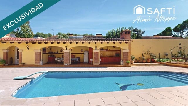 5 Zimmer Villa zu verkaufen in Girona Stadt mit Pool Garage - 630.000 € (Ref: 9595346)