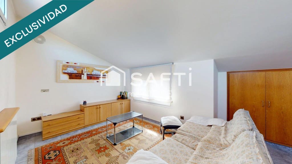 5 bedroom Villa for sale in Girona city with pool garage - € 630,000 (Ref: 9595346)