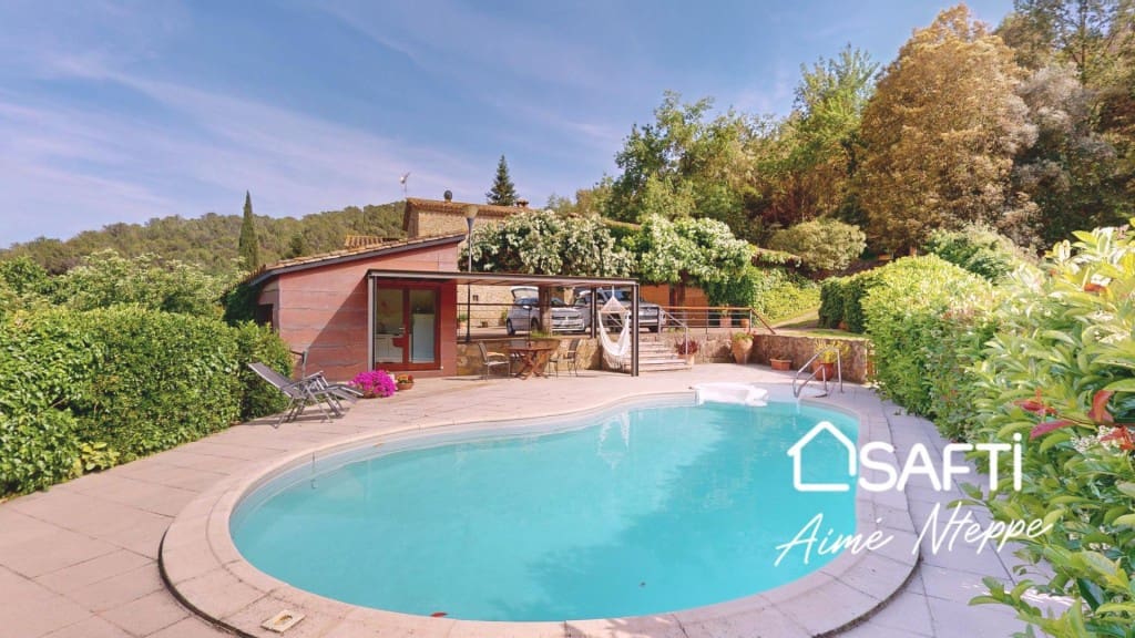 7 soveværelse Finca/Landehus til salg i Palol de Revardit med swimmingpool garage - € 949.650 (Ref: 9595347)