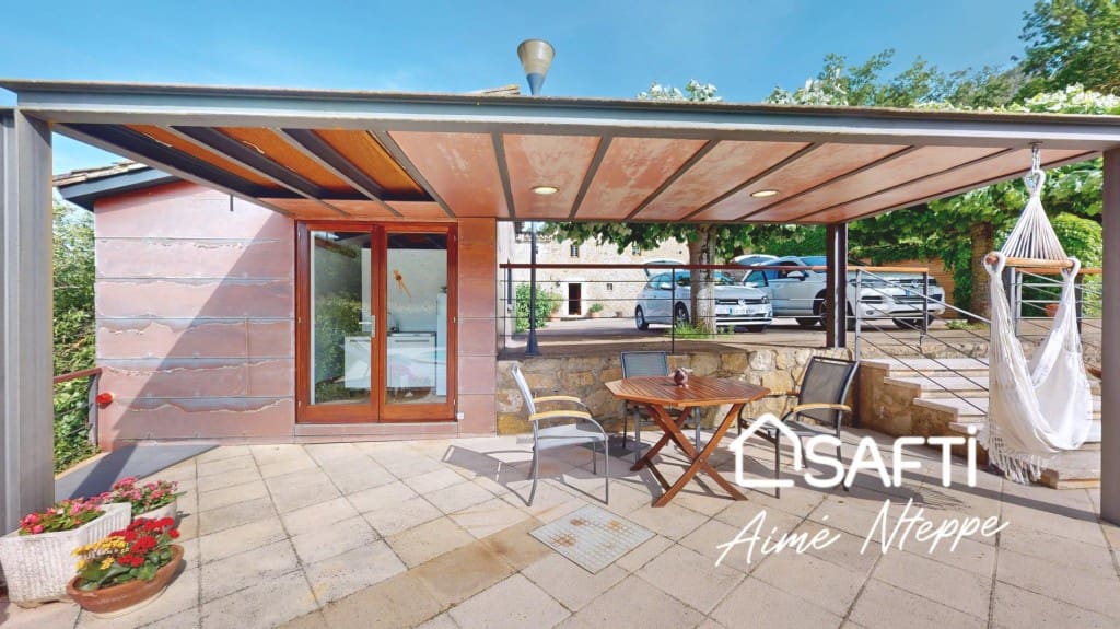 7 soveværelse Finca/Landehus til salg i Palol de Revardit med swimmingpool garage - € 949.650 (Ref: 9595347)