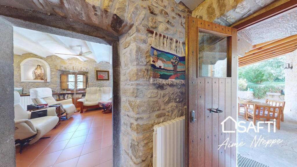 7 bedroom Finca/Country House for sale in Palol de Revardit with pool garage - € 946,650 (Ref: 9595347)