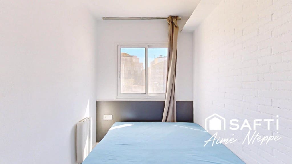 2 bedroom Penthouse for sale in Palamos - € 244,000 (Ref: 9595348)