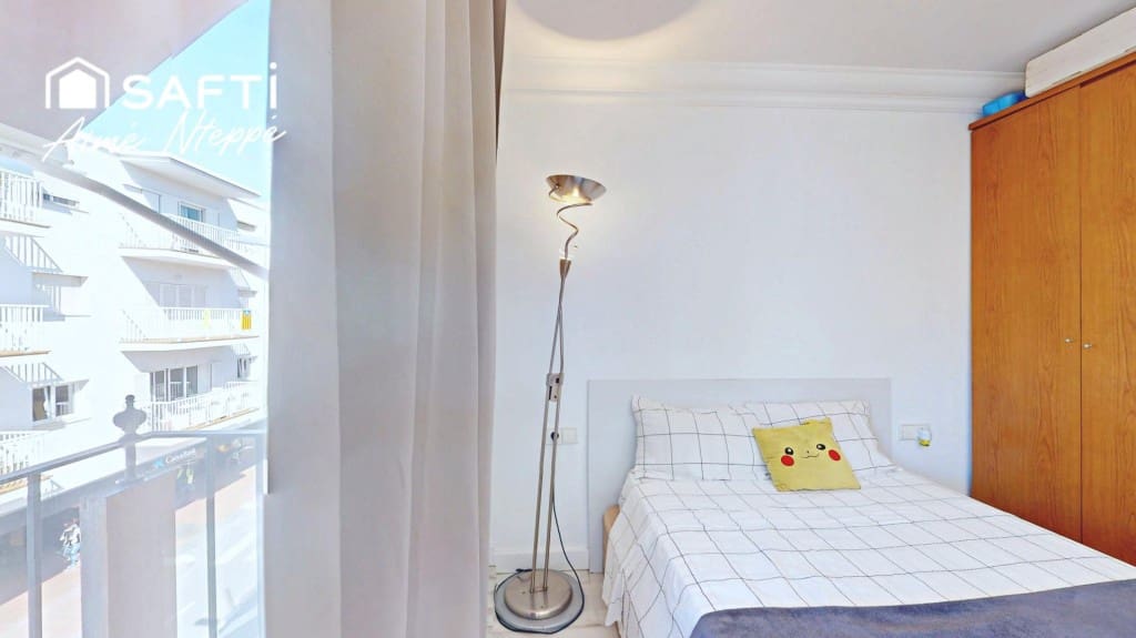 2 bedroom Penthouse for sale in Palamos - € 244,000 (Ref: 9595348)