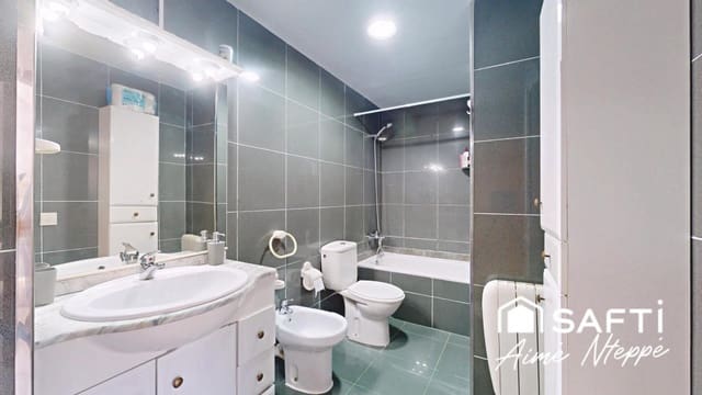 2 soveværelse Penthouse til salg i El Figuerar, Palamós - € 244.000 (Ref: 9595348)