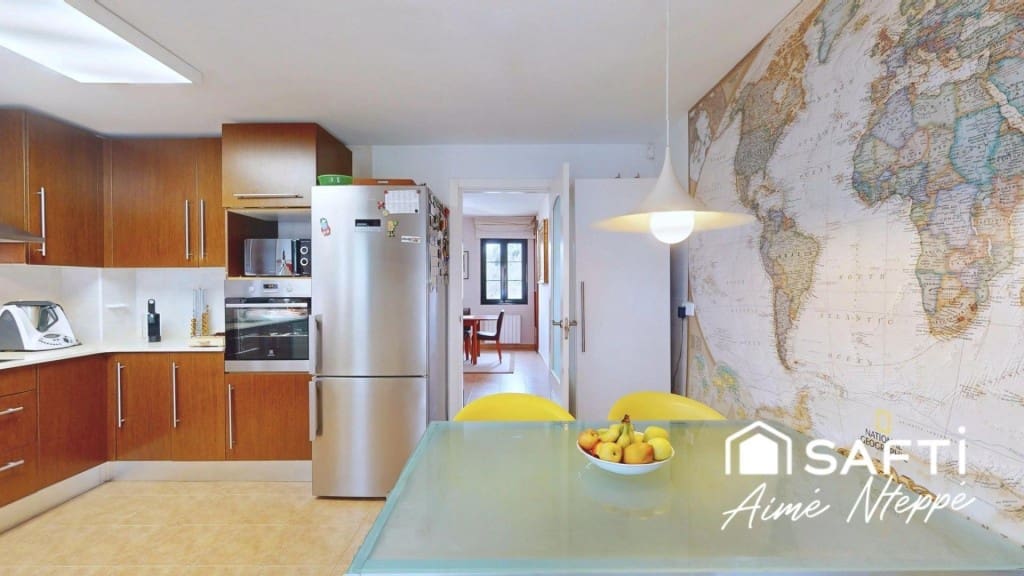 5 bedroom Villa for sale in Sant Julia de Ramis with pool garage - € 755,000 (Ref: 9595349)