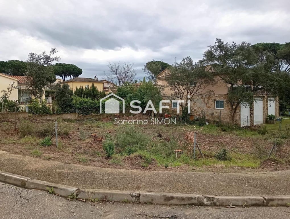 Tontti myytävänä paikassa Vidreres - 49 000 € (Ref: 9595351)