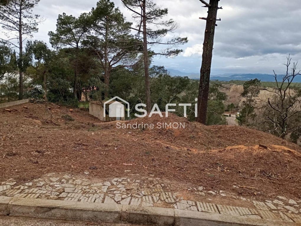 Tontti myytävänä paikassa Vidreres - 47 000 € (Ref: 9595352)