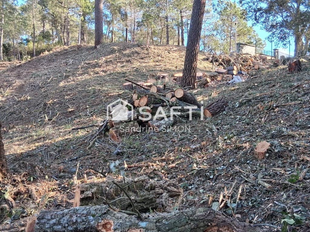 Tontti myytävänä paikassa Vidreres - 47 000 € (Ref: 9595352)