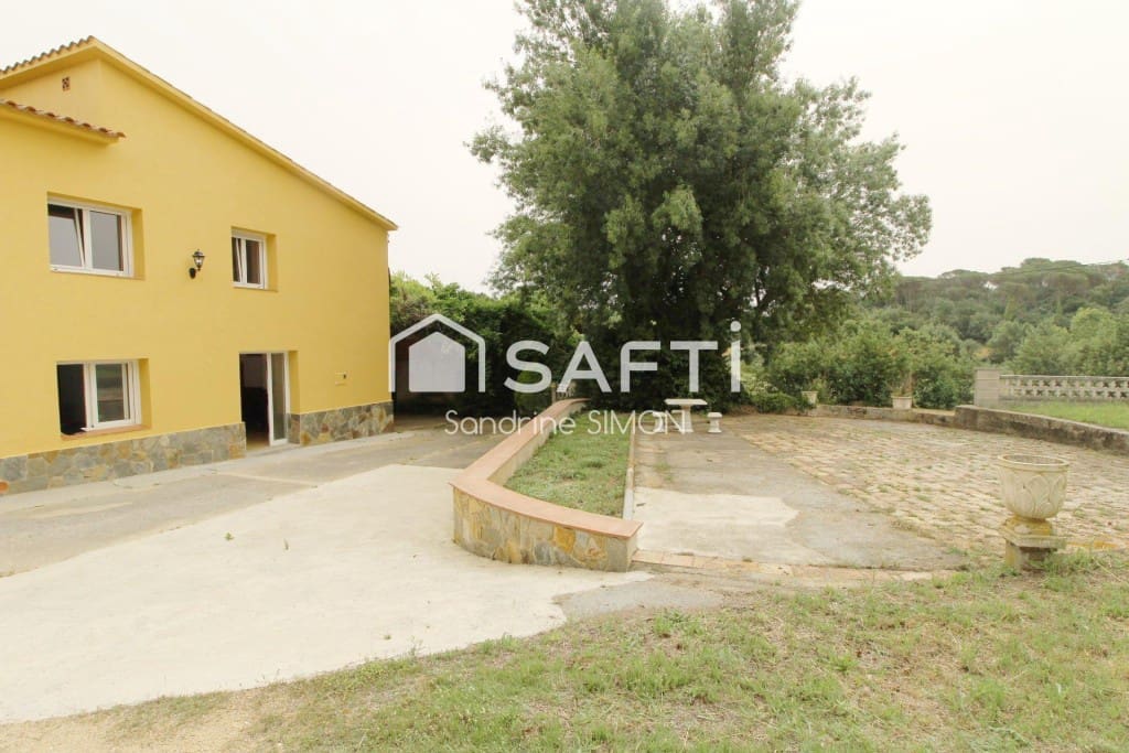 5 chambre Villa/Maison à vendre à Macanet de la Selva avec garage - 465 000 € (Ref: 9595355)