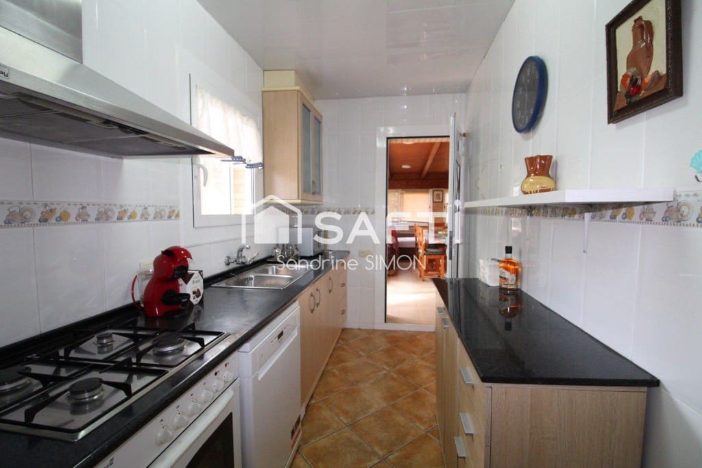 6 soveværelse Villa til salg i Vidreres med swimmingpool garage - € 490.000 (Ref: 9595358)