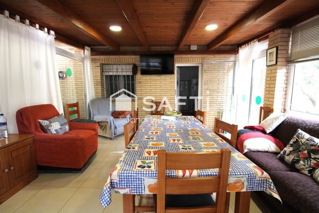 6 soveværelse Villa til salg i Vidreres med swimmingpool garage - € 490.000 (Ref: 9595358)