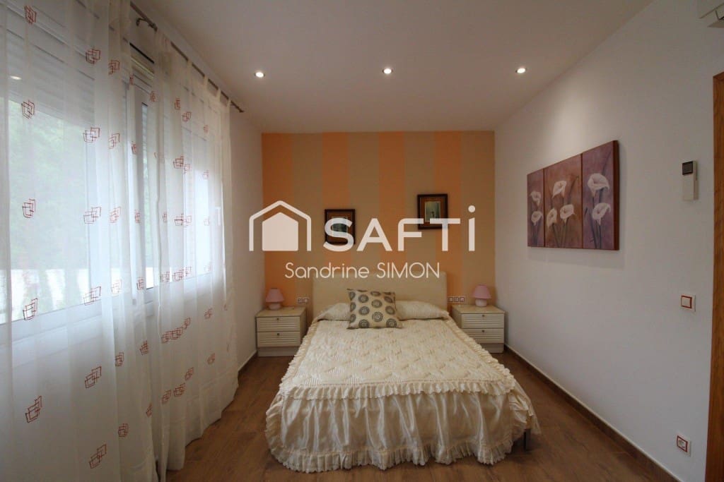 6 soveværelse Villa til salg i Vidreres med swimmingpool garage - € 490.000 (Ref: 9595358)