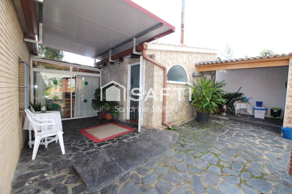 6 soveværelse Villa til salg i Vidreres med swimmingpool garage - € 490.000 (Ref: 9595358)