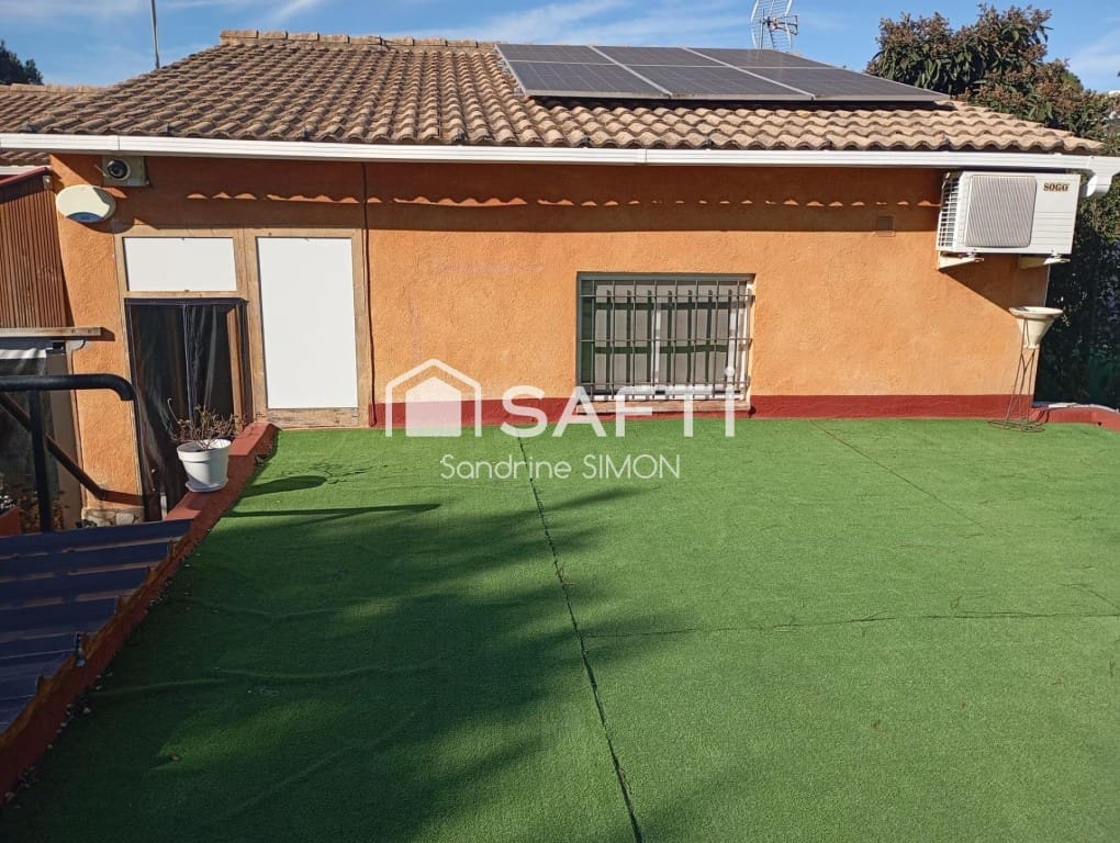 3 soveværelse Villa til salg i Vidreres med swimmingpool garage - € 289.000 (Ref: 9595362)