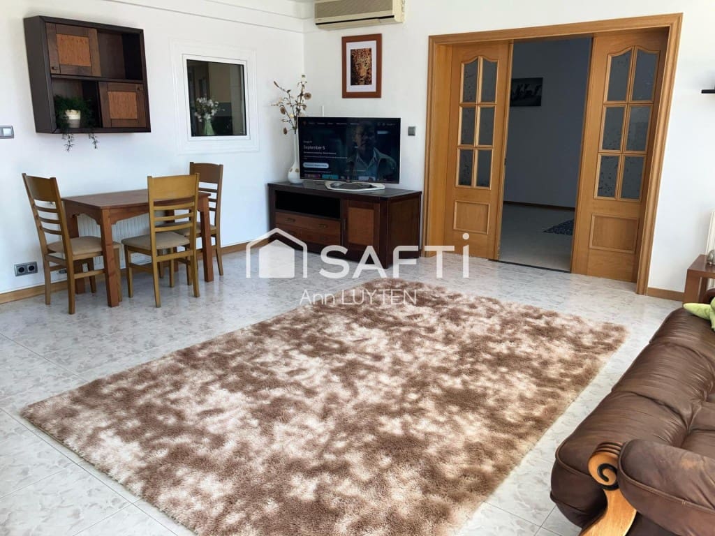 7 sypialnia Willa na sprzedaż w Roses z basenem garażem - 649 000 € (Ref: 9595367)