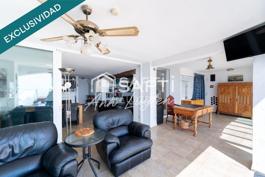 2 sovrum Takvåning till salu i Roses med garage - 698 000 € (Ref: 9595368)