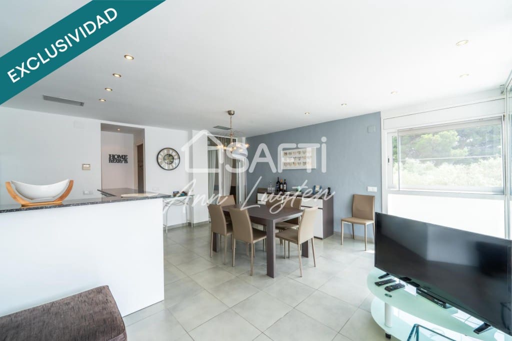 2 slaapkamer Appartement te koop in Roses met garage - € 330.000 (Ref: 9595369)