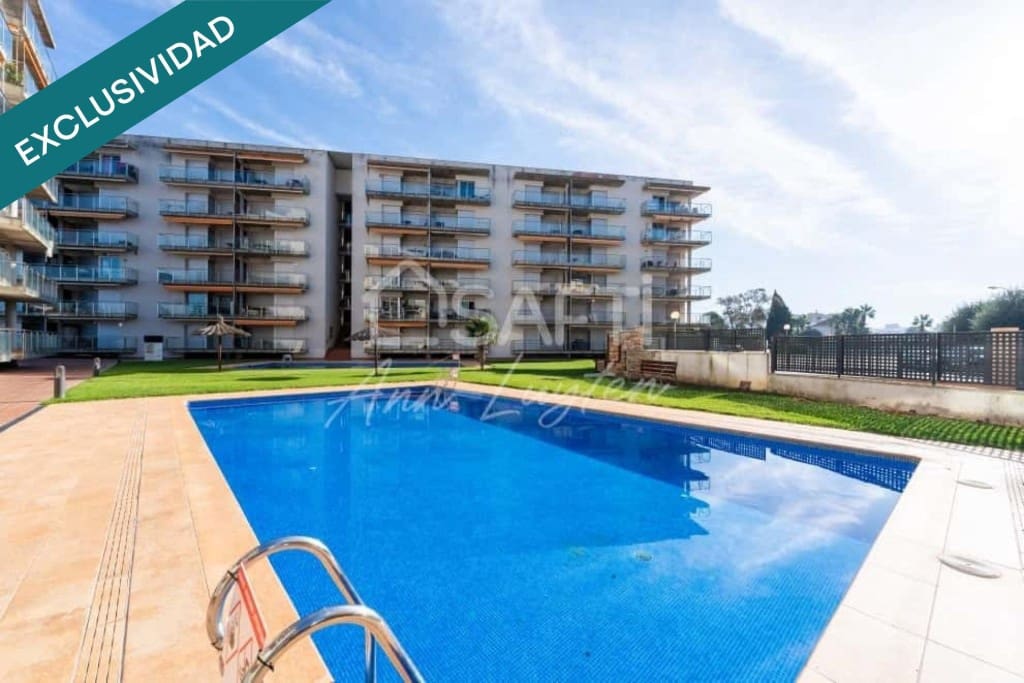 2 slaapkamer Appartement te koop in Roses met zwembad - € 245.000 (Ref: 9595372)