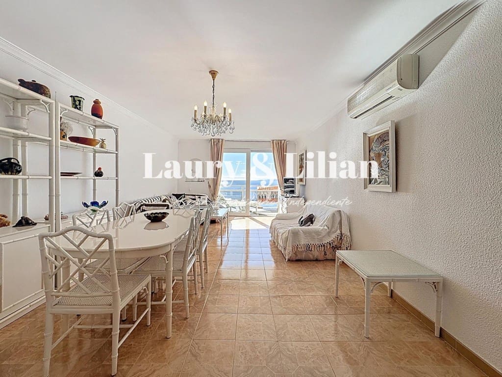 2 slaapkamer Appartement te koop in Roses - € 462.500 (Ref: 9595385)