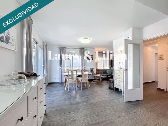 2 slaapkamer Appartement te koop in Roses - € 315.000 (Ref: 9595388)