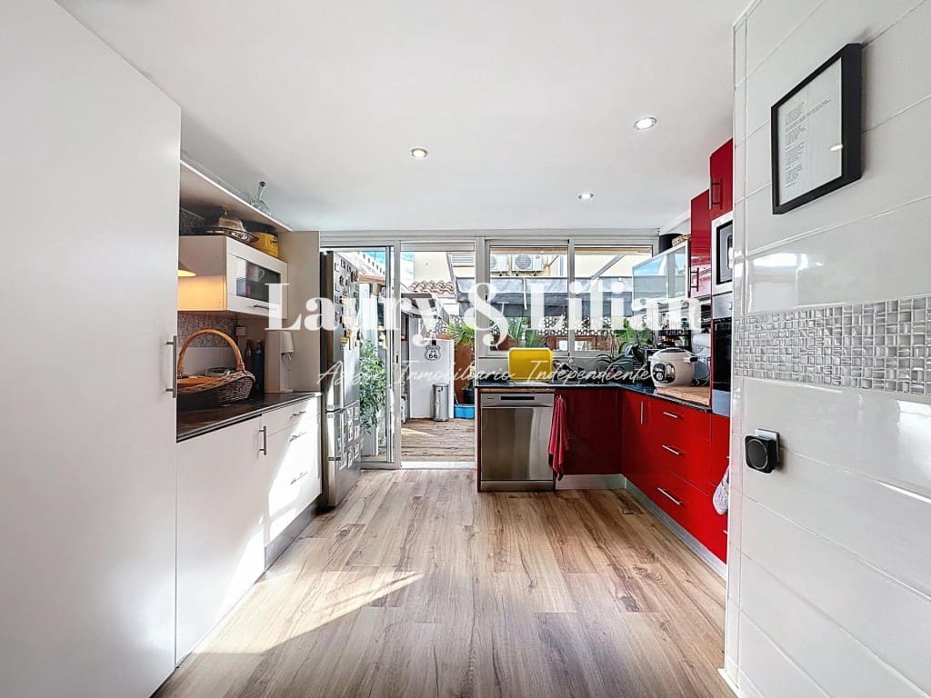 4 makuuhuone Huvila myytävänä paikassa Empuriabrava mukana 
autotalli - 259 000 € (Ref: 9595390)