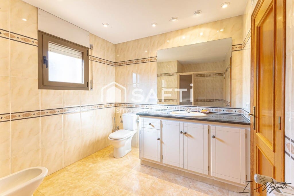 6 slaapkamer Villa te koop in Ulla - € 695.000 (Ref: 9595396)