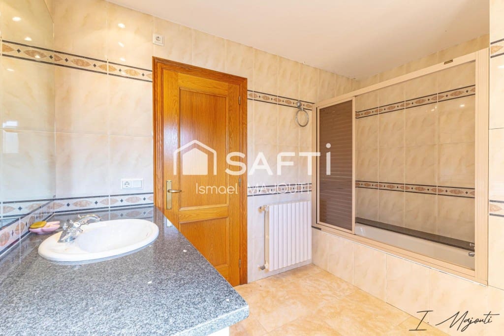 6 slaapkamer Villa te koop in Ulla - € 695.000 (Ref: 9595396)